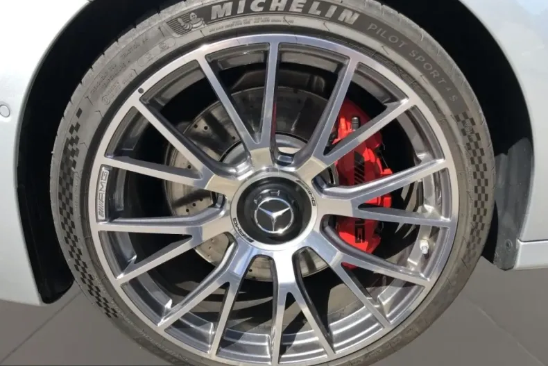 Mercedes-Benz E 53 AMG (Clasa E) din 2025 cu 23.680 km - oferta MER231835 - foto 12