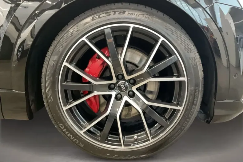 Audi SQ8 din 2023 cu 43.800 km - oferta AUD231836 - foto 6