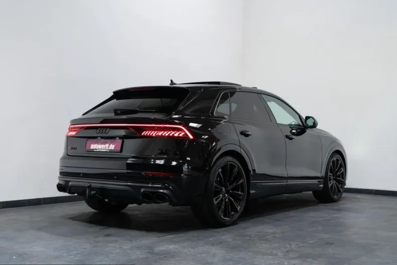 Audi SQ8 din 2023 cu 24.404 km - oferta AUD231837 - foto 5