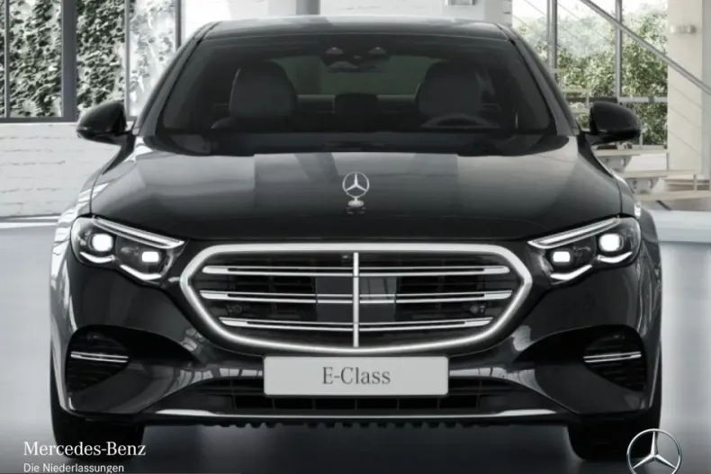 Mercedes-Benz E 450 (Clasa E) din 2025 cu 11.537 km - oferta MER231843 - foto 5