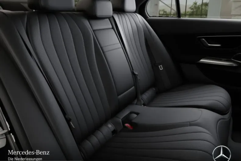 Mercedes-Benz E 450 (Clasa E) din 2025 cu 11.537 km - oferta MER231843 - foto 10