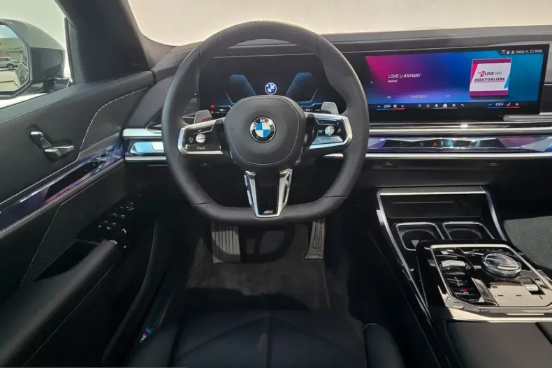 BMW 740 (Seria 7) din 2025 cu 15.199 km - oferta BMW231848 - foto 17