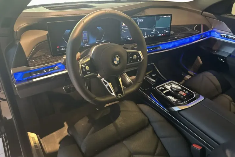 BMW 740 (Seria 7) din 2025 cu 21.341 km - oferta BMW231849 - foto 9