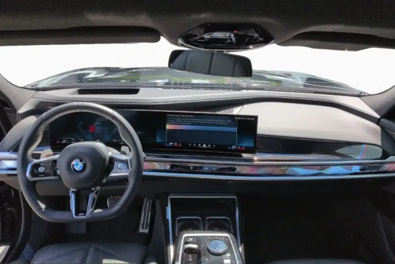 BMW 740 (Seria 7) din 2025 cu 24.577 km - oferta BMW231851 - foto 9
