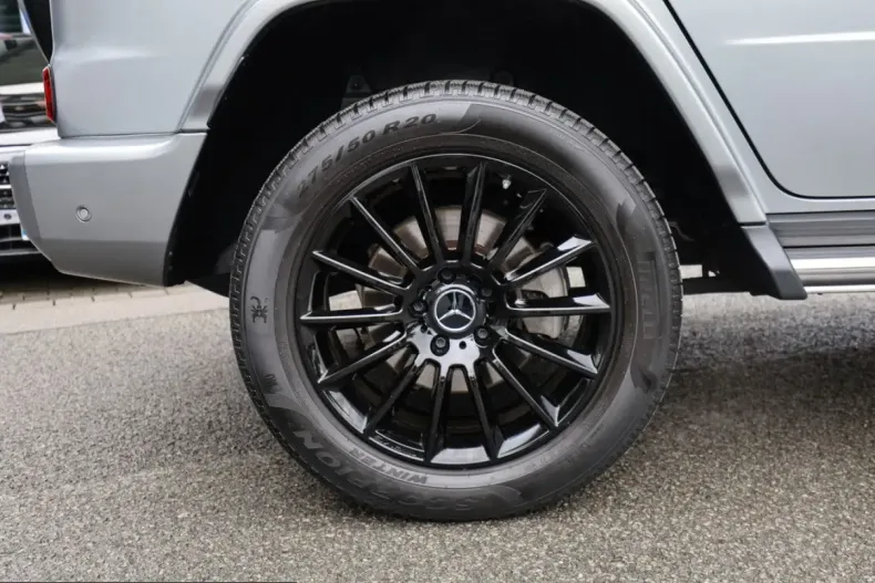 Mercedes-Benz G 400 (Clasa G) din 2023 cu 21.350 km - oferta MER231853 - foto 6