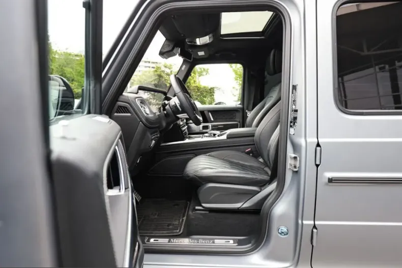 Mercedes-Benz G 400 (Clasa G) din 2023 cu 21.350 km - oferta MER231853 - foto 7