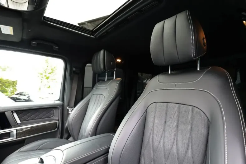 Mercedes-Benz G 400 (Clasa G) din 2023 cu 21.350 km - oferta MER231853 - foto 26