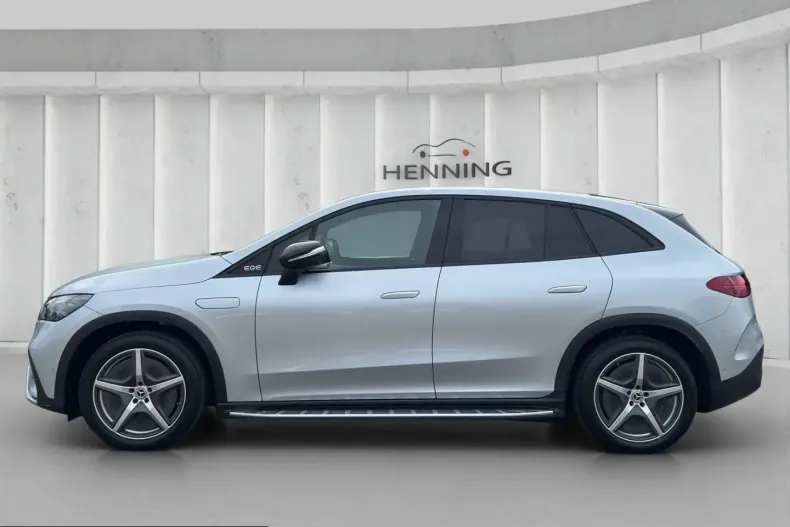Mercedes-Benz EQE (Clasa E) din 2023 cu 15.673 km - oferta MER231856 - foto 2
