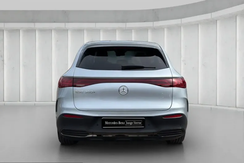 Mercedes-Benz EQE (Clasa E) din 2023 cu 15.673 km - oferta MER231856 - foto 4