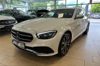 Mercedes-Benz E 300 (Clasa E) din 2022 cu 64.980 km - oferta MER231857 - foto 1