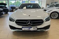 Mercedes-Benz E 300 (Clasa E) din 2022 cu 64.980 km - oferta MER231857 - foto 2