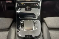 Mercedes-Benz E 300 (Clasa E) din 2022 cu 64.980 km - oferta MER231857 - foto 24