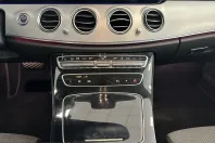 Mercedes-Benz E 300 (Clasa E) din 2022 cu 64.980 km - oferta MER231857 - foto 25