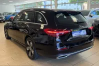 Mercedes-Benz C 200 (Clasa C) din 2025 cu 37.913 km - oferta MER231858 - foto 8