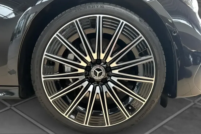 Mercedes-Benz E 450 (Clasa E) din 2024 cu 38.600 km - oferta MER231860 - foto 6
