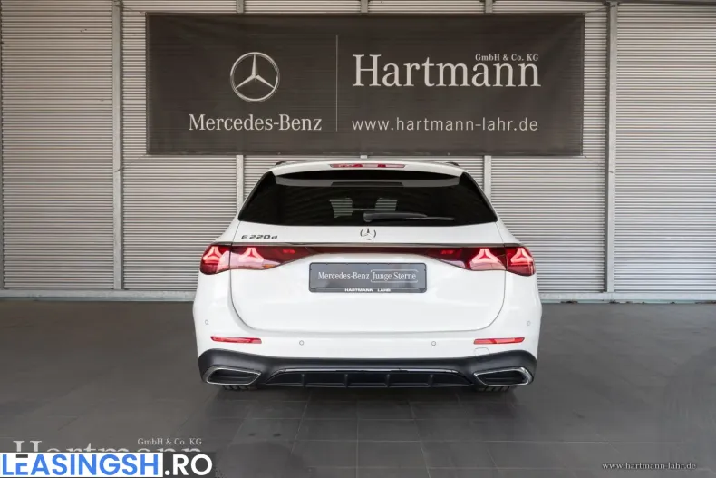 Mercedes-Benz E 220 (Clasa E) din 2024 cu 16.000 km - oferta MER231864 - foto 4