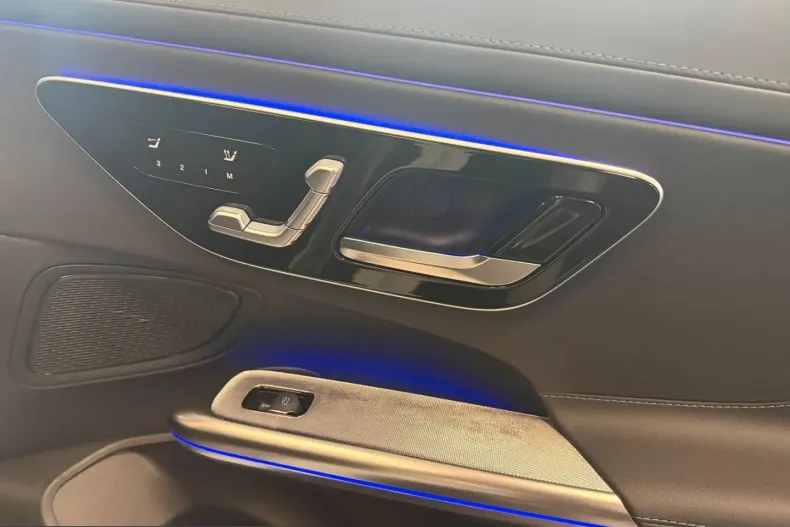 Mercedes-Benz CLE 200 (Clasa CLE) din 2024 cu 6.630 km - oferta MER231867 - foto 8