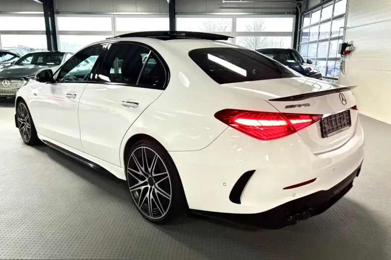 Mercedes-Benz C 43 AMG (Clasa C) din 2024 cu 36.721 km - oferta MER231868 - foto 3