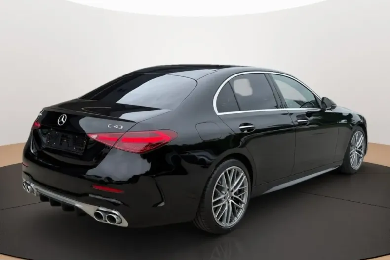 Mercedes-Benz C 43 AMG (Clasa C) din 2025 cu 7.421 km - oferta MER231877 - foto 7