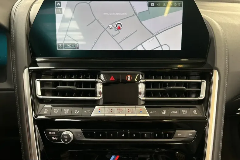 BMW M8 (Seria 8) din 2022 cu 30.220 km - oferta BMW231882 - foto 17