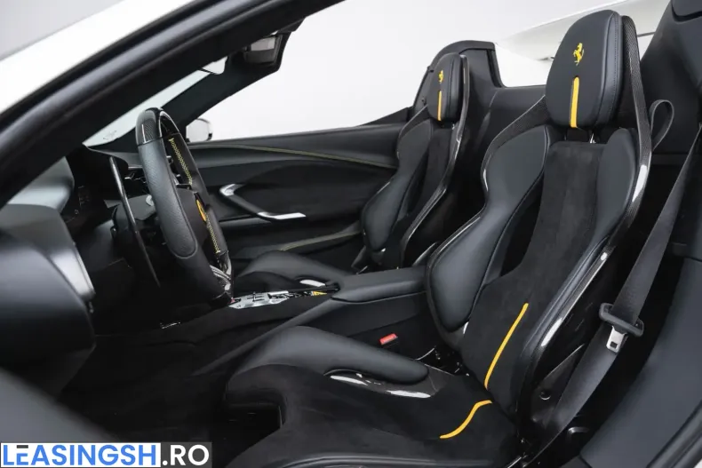 Ferrari 296 GTS din 2025 cu 2.900 km - oferta FER231888 - foto 9