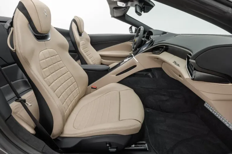 Ferrari Roma din 2025 cu 7.100 km - oferta FER231895 - foto 17
