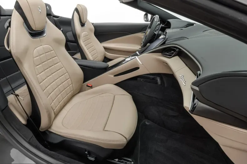 Ferrari Roma din 2025 cu 7.100 km - oferta FER231895 - foto 19