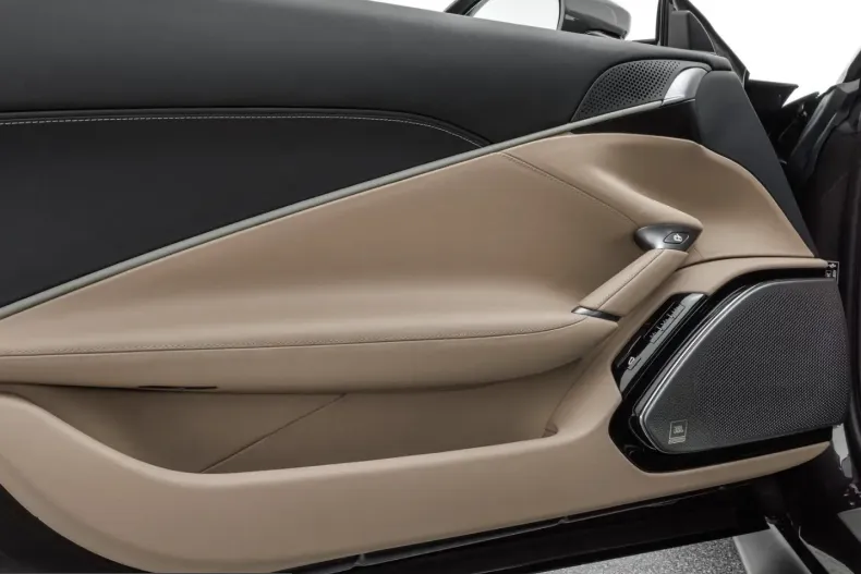 Ferrari Roma din 2025 cu 7.100 km - oferta FER231895 - foto 23