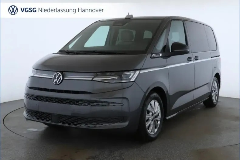 Volkswagen T7 Multivan din 2025 cu 26.317 km - oferta VOL231896 - foto 1