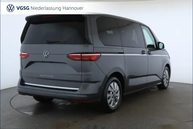 Volkswagen T7 Multivan din 2025 cu 26.317 km - oferta VOL231896 - foto 2