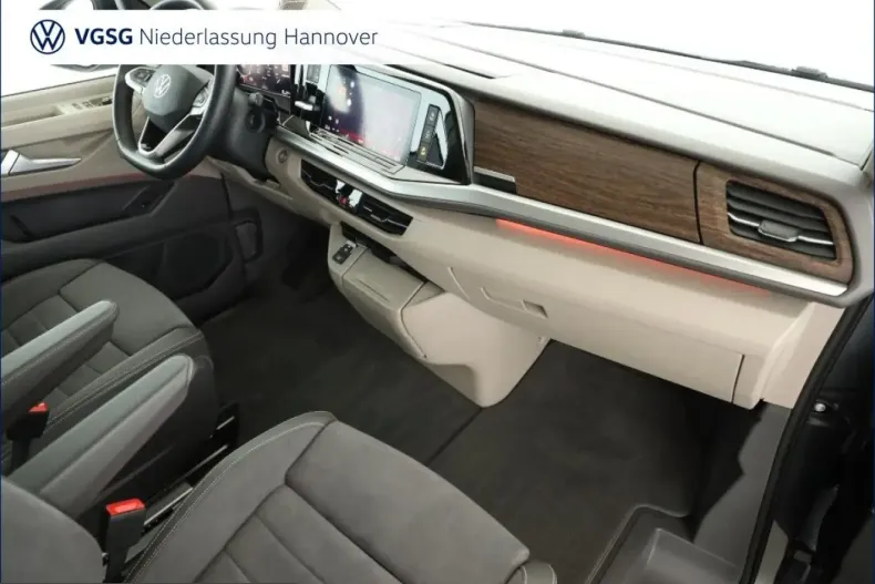 Volkswagen T7 Multivan din 2025 cu 26.317 km - oferta VOL231896 - foto 3
