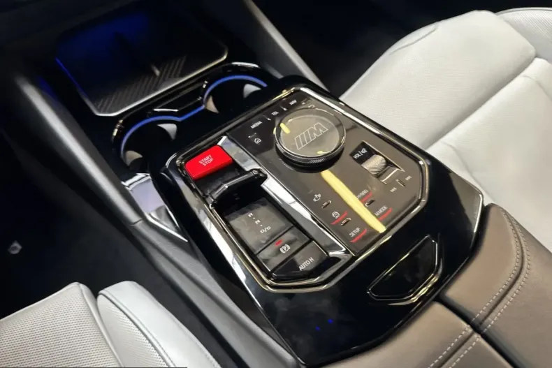 BMW M5 (Seria 5) din 2025 cu 24.200 km - oferta BMW231900 - foto 13