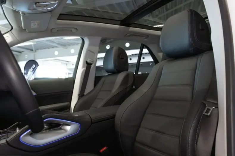 Mercedes-Benz GLE 300 (Clasa GLE) din 2025 cu 26.233 km - oferta MER231905 - foto 6
