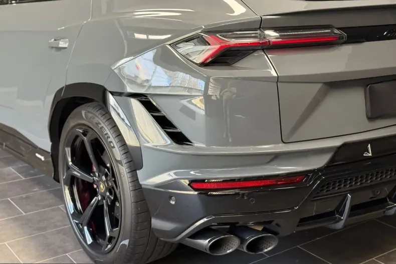Lamborghini Urus din 2022 cu 19.000 km - oferta LAM231906 - foto 5
