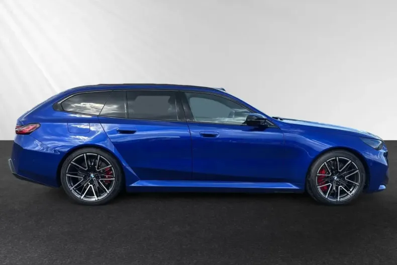 BMW M5 (Seria 5) din 2025 cu 29.989 km - oferta BMW231908 - foto 2