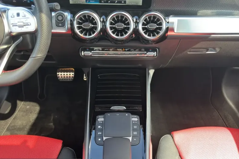 Mercedes-Benz GLB 250 (Clasa GLB) din 2021 cu 39.735 km - oferta MER231909 - foto 14