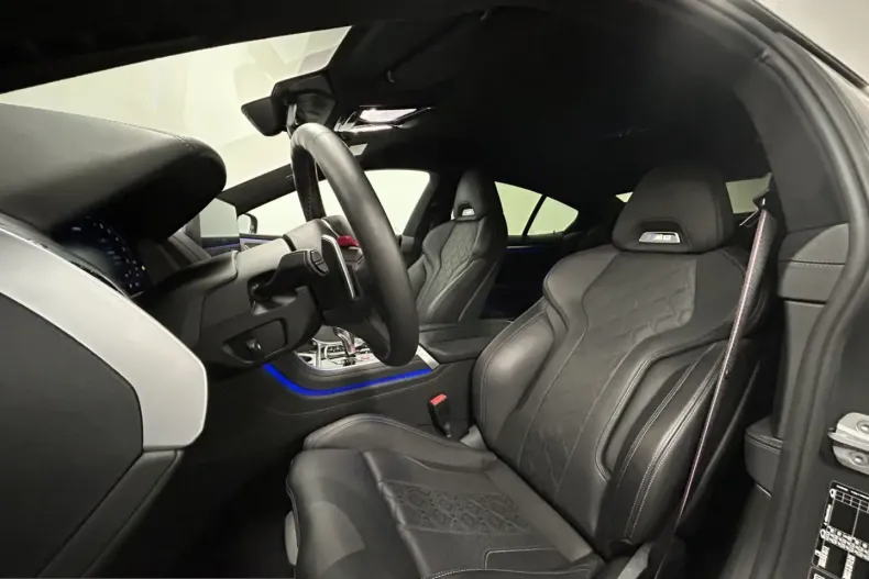 BMW M8 (Seria 8) din 2025 cu 24.418 km - oferta BMW231911 - foto 27