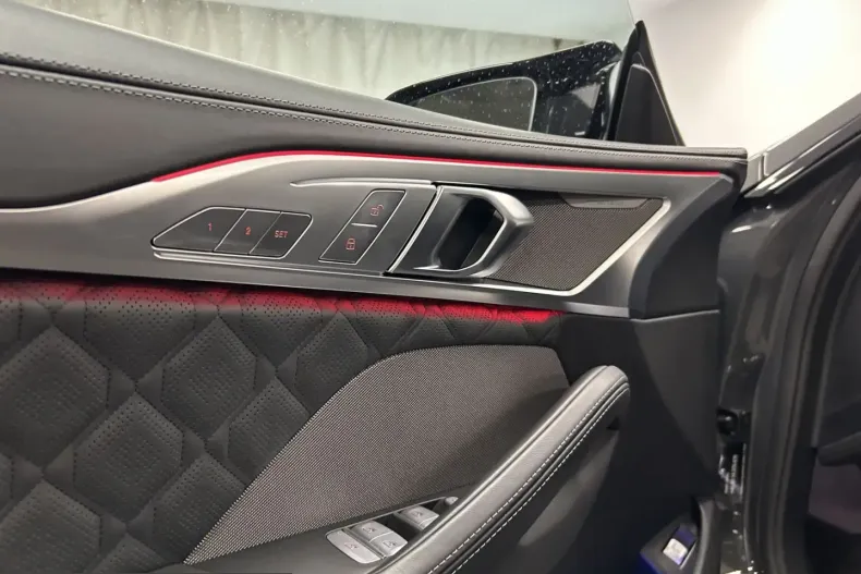BMW M8 (Seria 8) din 2025 cu 24.418 km - oferta BMW231911 - foto 33