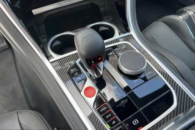 BMW M8 (Seria 8) din 2024 cu 22.689 km - oferta BMW231912 - foto 13