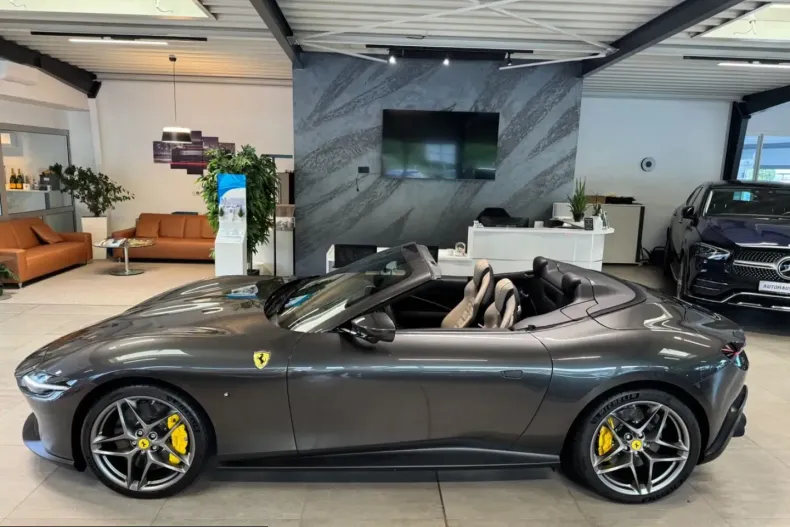 Ferrari Roma din 2025 cu 1.200 km - oferta FER231916 - foto 7