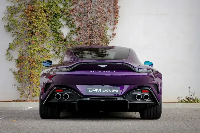 Aston Martin V8 Vantage din 2025 cu 5.000 km - oferta AST231919 - foto 8