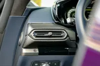 Aston Martin V8 Vantage din 2025 cu 5.000 km - oferta AST231919 - foto 25