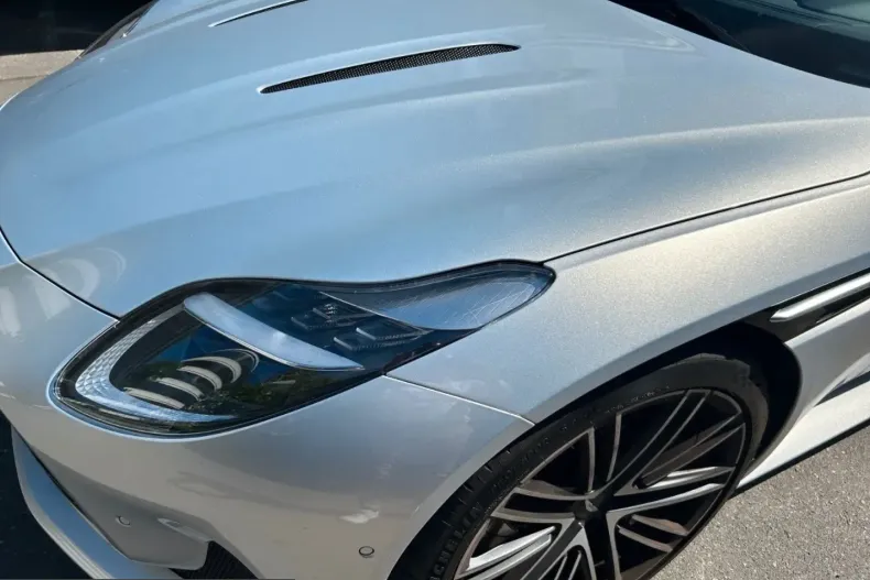 Aston Martin DB12 din 2025 cu 2.500 km - oferta AST231920 - foto 7