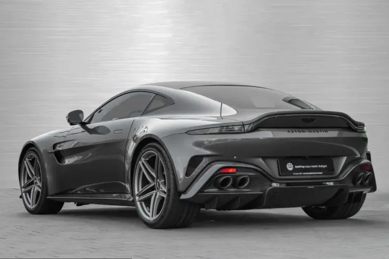 Aston Martin V8 Vantage din 2025 cu 9.500 km - oferta AST231921 - foto 2
