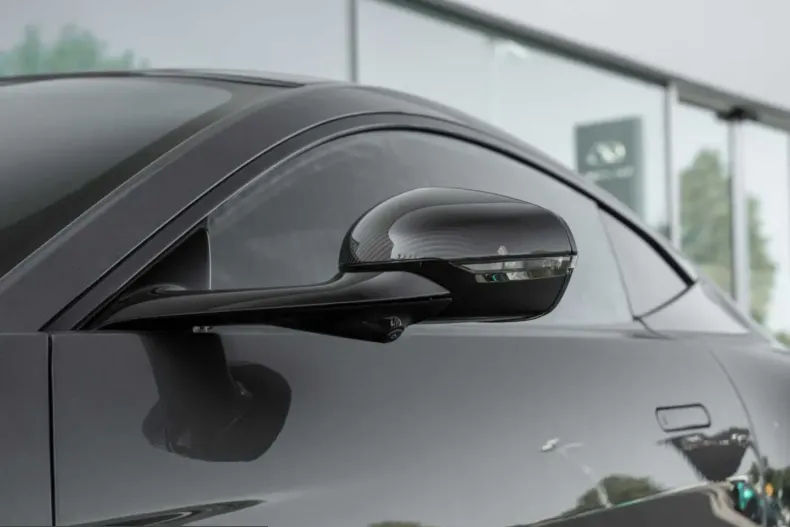 Aston Martin V8 Vantage din 2025 cu 9.500 km - oferta AST231921 - foto 24