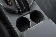 Aston Martin V8 Vantage din 2025 cu 9.500 km - oferta AST231921 - foto 37