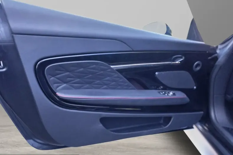 Aston Martin DB12 din 2024 cu 6.550 km - oferta AST231922 - foto 17