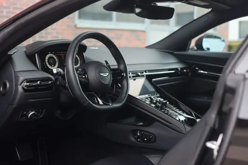 Aston Martin DB12 din 2025 cu 17.064 km - oferta AST231925 - foto 27