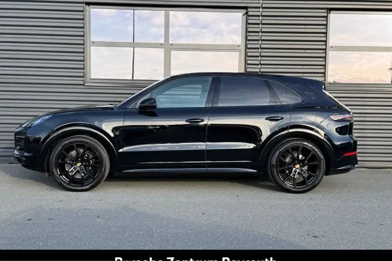 Porsche Cayenne din 2022 cu 47.900 km - oferta POR231926 - foto 2