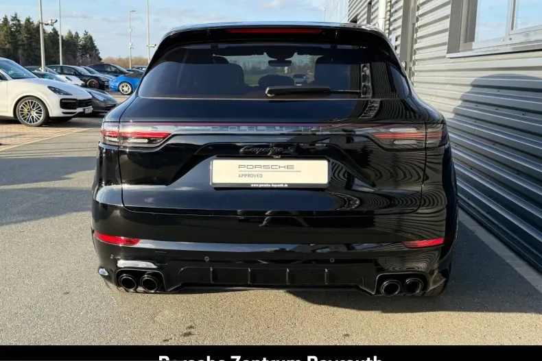 Porsche Cayenne din 2022 cu 47.900 km - oferta POR231926 - foto 7